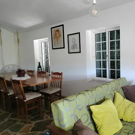 Casa De Canelas - Refugio Terroir Country house Amoreira (Leiria)